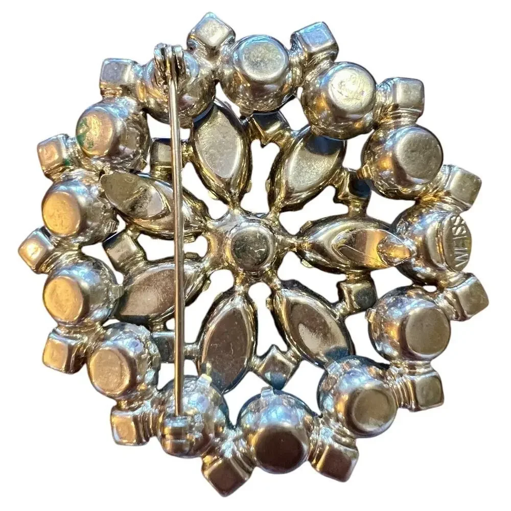 Weiss VTG Slv Tone Blue Prong Set Rhinestone Molded Glass Cluster Brooch-Signed